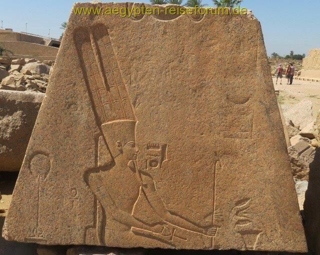 Federkrone/Ramestempel Karnak