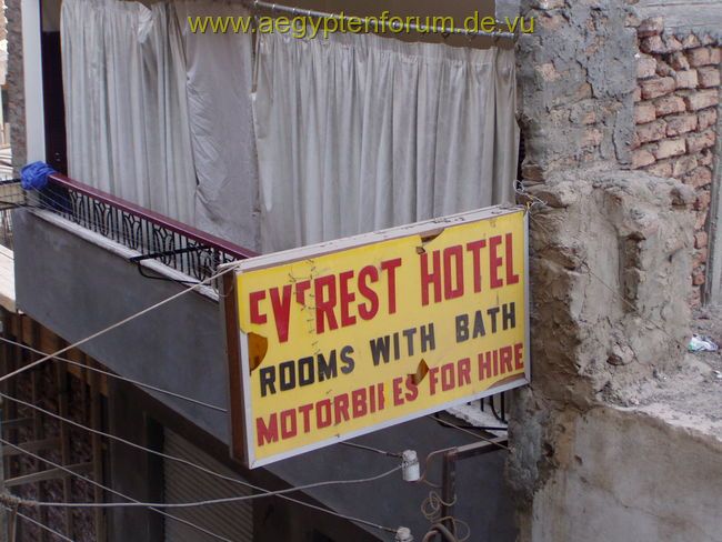 Everest Hotel