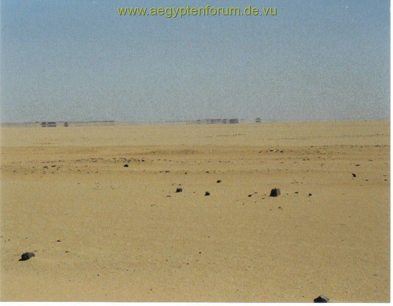 Fata Morgana in der Wüste auf dem Weg nach AbuSimbel