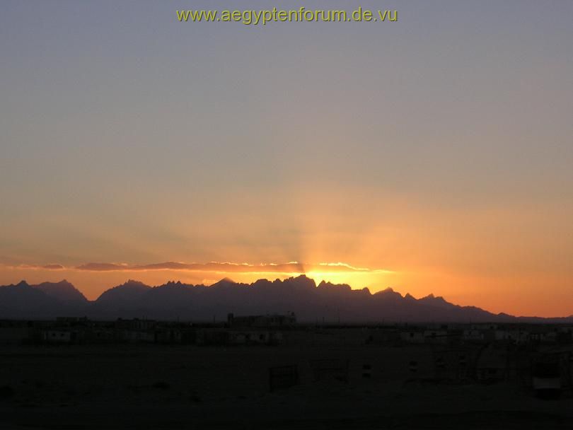 Sonnenuntergang auf dem weg nach El Gouna