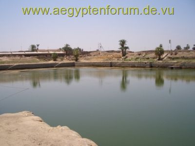 "Pool" im Karnak Tempel