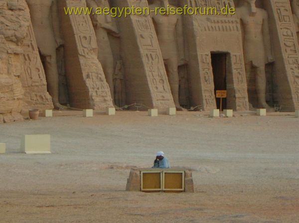 ruhige Sitzgelegenheit bei Ramses